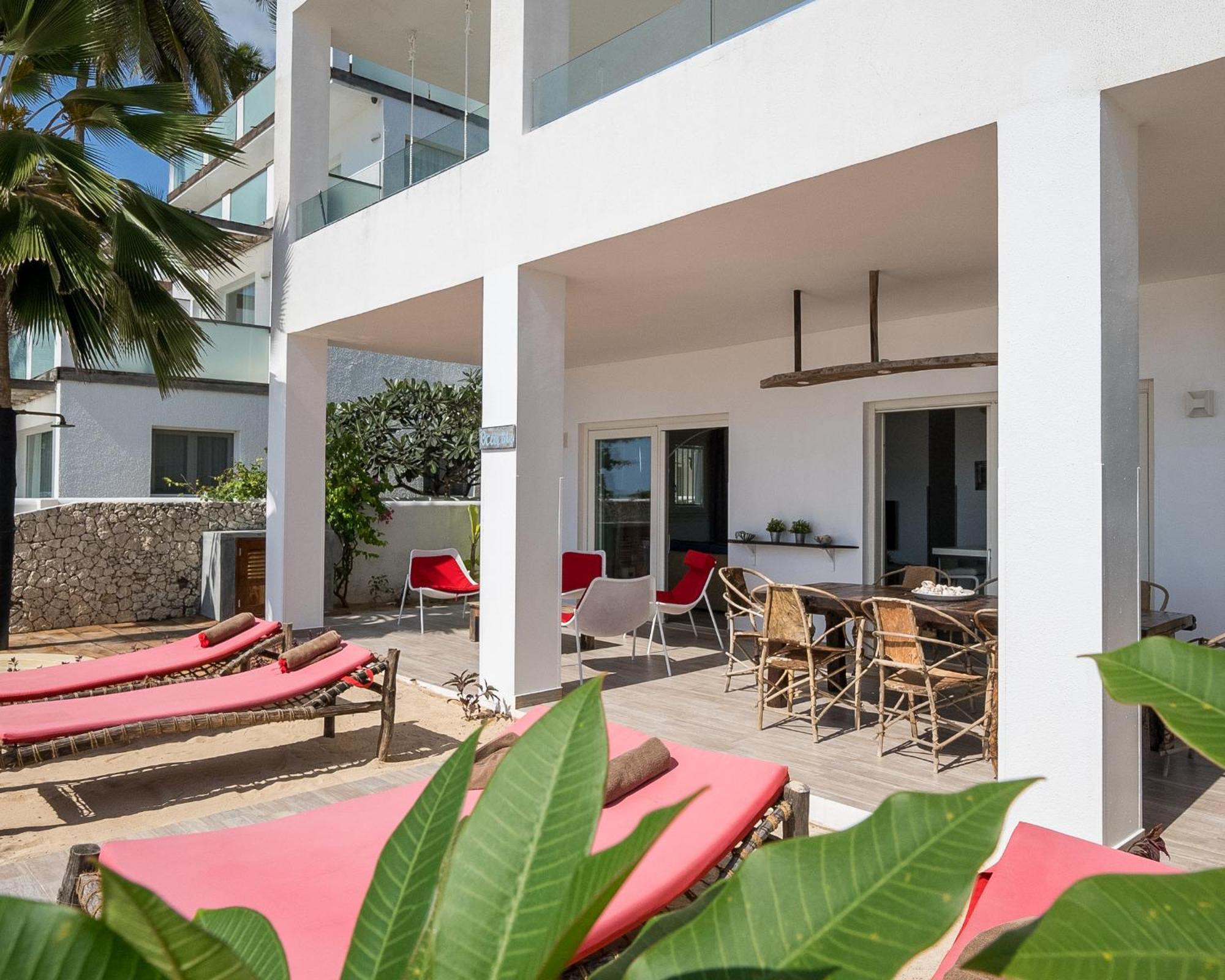 Ocean Blue Apartment With Panoramic Pool Zanzibarhouses 키웬그와 외부 사진